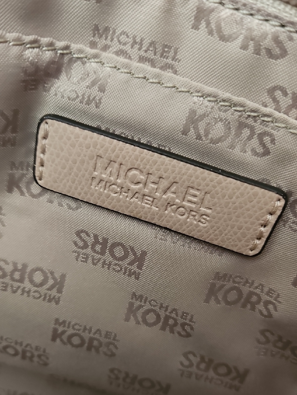 Michael Kors Jet Set Travel Tote In Ballet Pink Excellant Condition - Picture 2 of 9